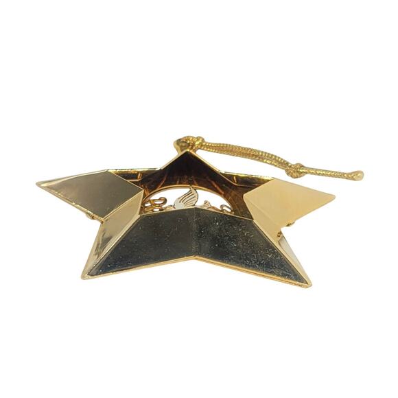 Vintage Gloria Duchin Gold Tone Peace On Earth Star Christmas Tree Ornament CL41 - Picture 3 of 3